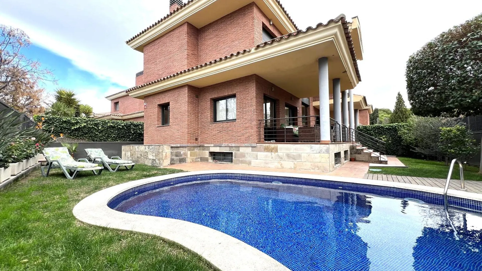 Villa Luxe Castillo Salou Spain
